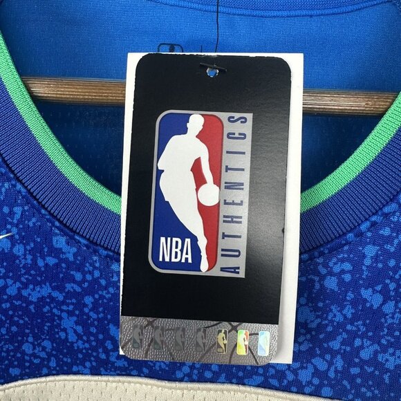 New Milwaukee Bucks Nike Swingman City Jersey Youth Large (14/16) Middleton #22 - Picture 5 of 7